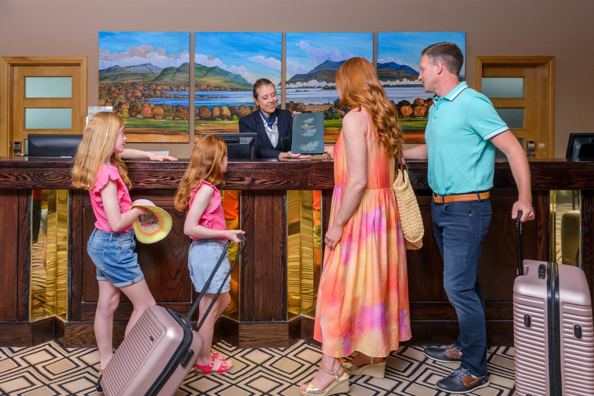 Castlerosse Park Resort Киларни Екстериор снимка