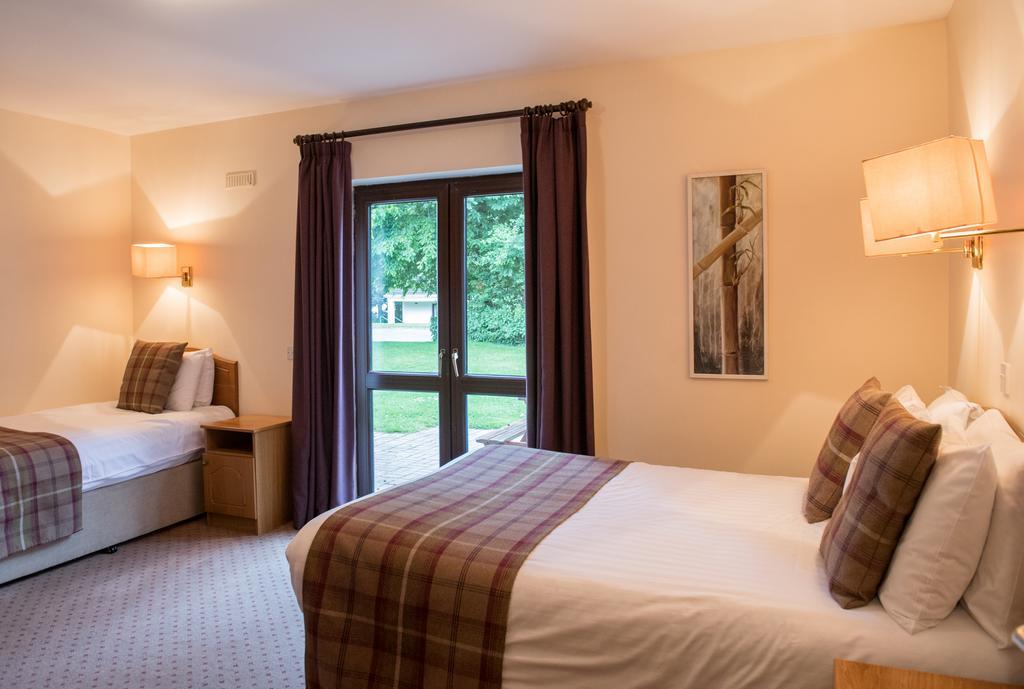 Castlerosse Park Resort Киларни Екстериор снимка